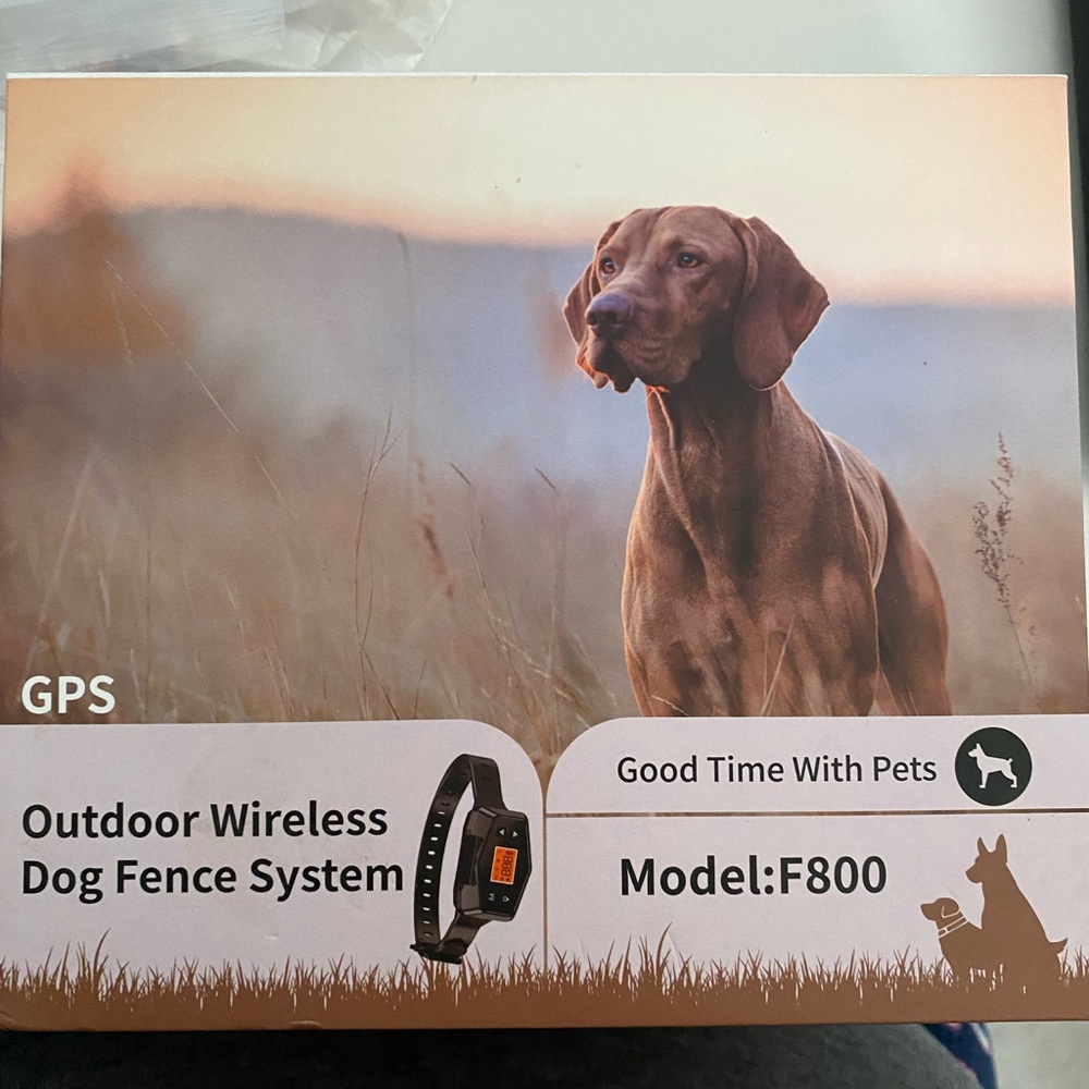 Outdoor wireless dog fence system